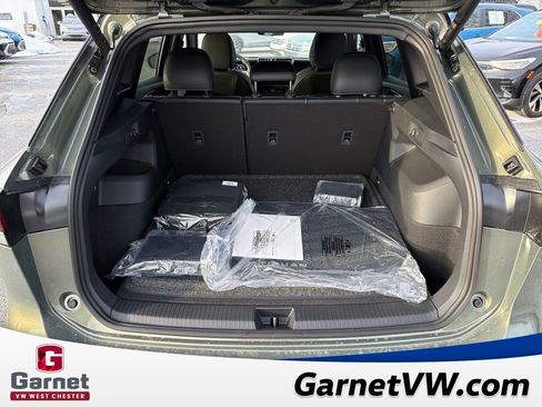 New 2026 Volkswagen Tiguan SE R-Line image 17