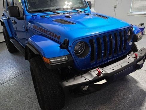 Used 2022 Jeep Wrangler Unlimited Rubicon w/ Xtreme Recon 35" Tire Package AWD/4WD image 2
