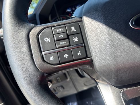 Used 2023 Ford Expedition Limited RWD image 18