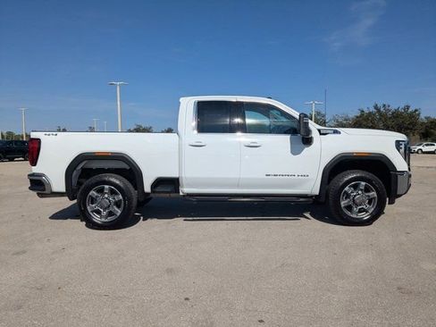 Used 2025 GMC Sierra 2500 SLE w/ SLE Value Package; AWD/4WD image 35