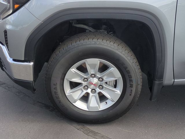 Used 2025 GMC Sierra 1500 SLE w/ Preferred Package AWD/4WD image 10