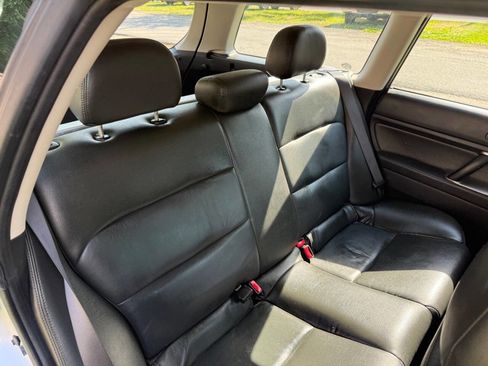 Used 2007 Subaru Outback 2.5i AWD/4WD image 14