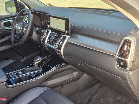 Used 2021 Kia Sorento SX FWD image 30