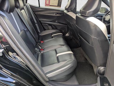 Used 2025 Toyota Camry SE FWD image 17