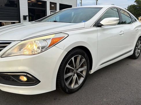 Used 2017 Hyundai Azera FWD image 13