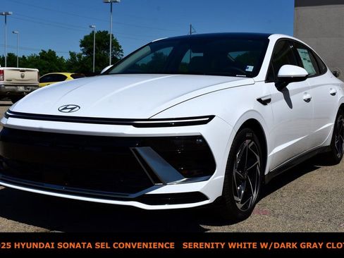 New 2025 Hyundai Sonata SEL image 1