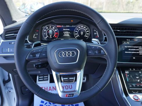 Used 2025 Audi RS Q8 performance image 19