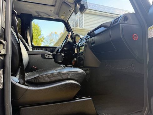 Used 2002 Mercedes-Benz G 500 image 42