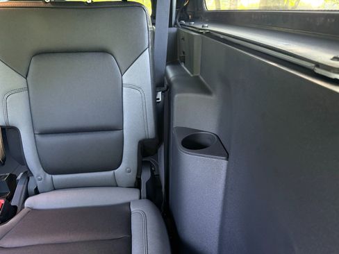 Used 2024 Ford Bronco Black Diamond image 17