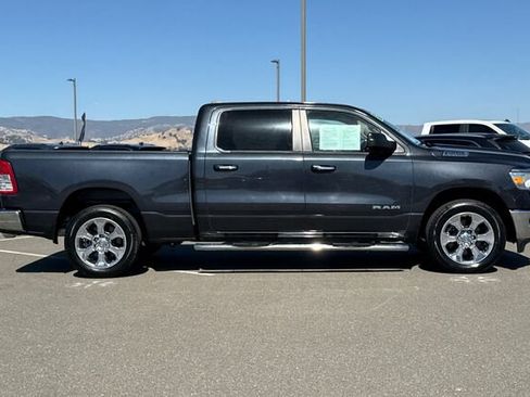 Used 2020 RAM 1500 Big Horn AWD/4WD image 3
