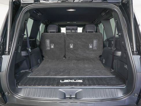 Used 2024 Lexus GX 550 w/ Accessory Package (2T) image 14