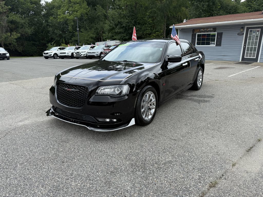 Used 2022 Chrysler 300 S RWD image 1