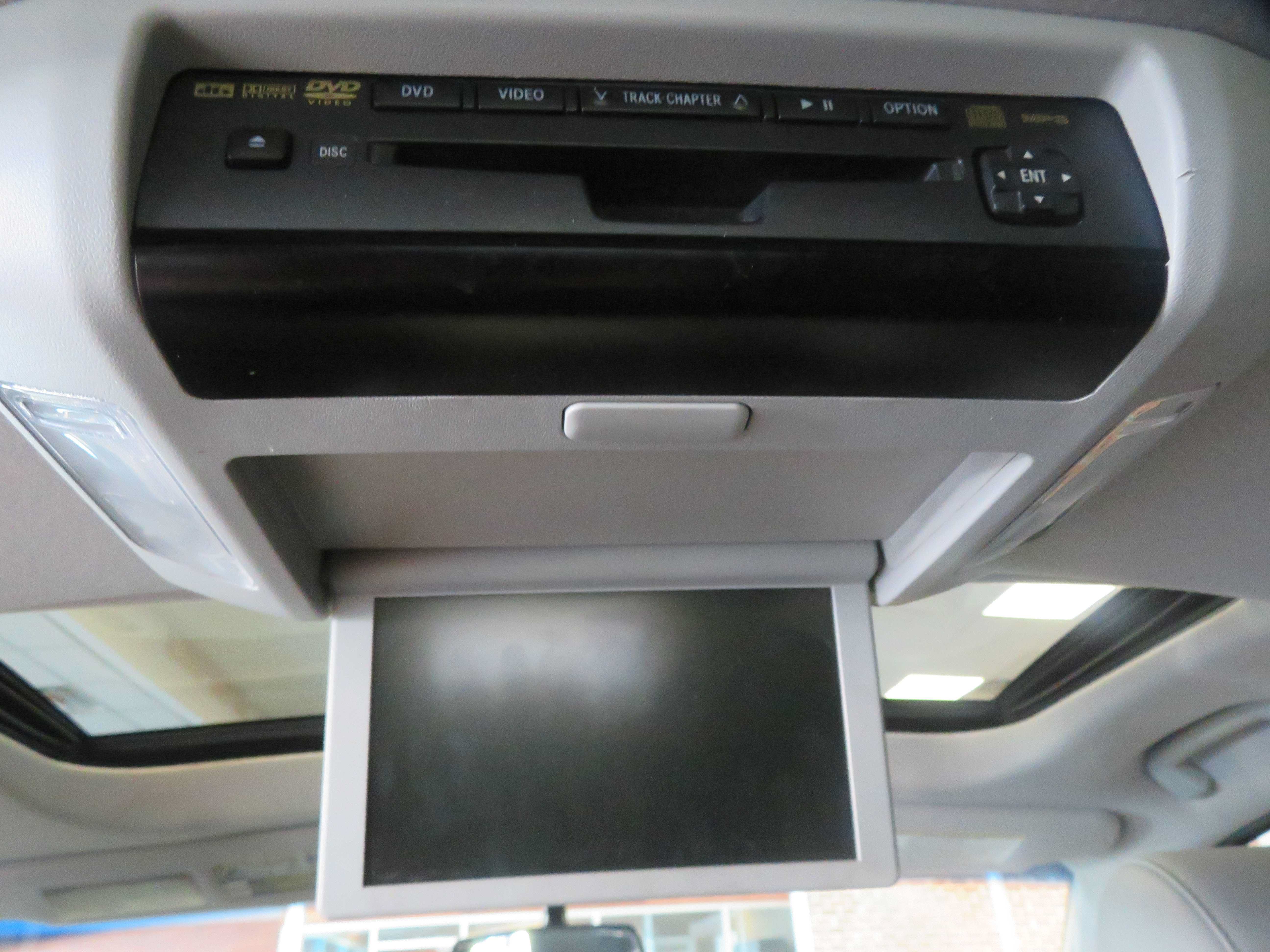 Used 2012 Toyota Sequoia Platinum AWD/4WD image 55