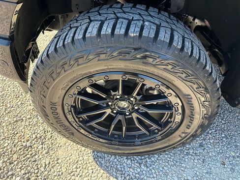 Used 2021 Ford F150 Platinum w/ Equipment Group 701A High AWD/4WD image 33