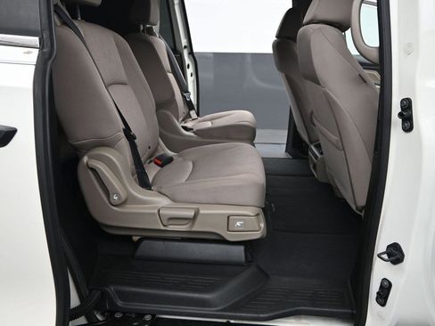 Used 2019 Honda Odyssey LX image 16