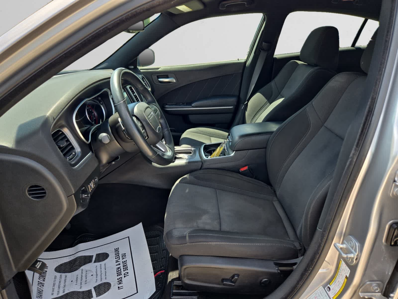 Used 2018 Dodge Charger R/T RWD image 9