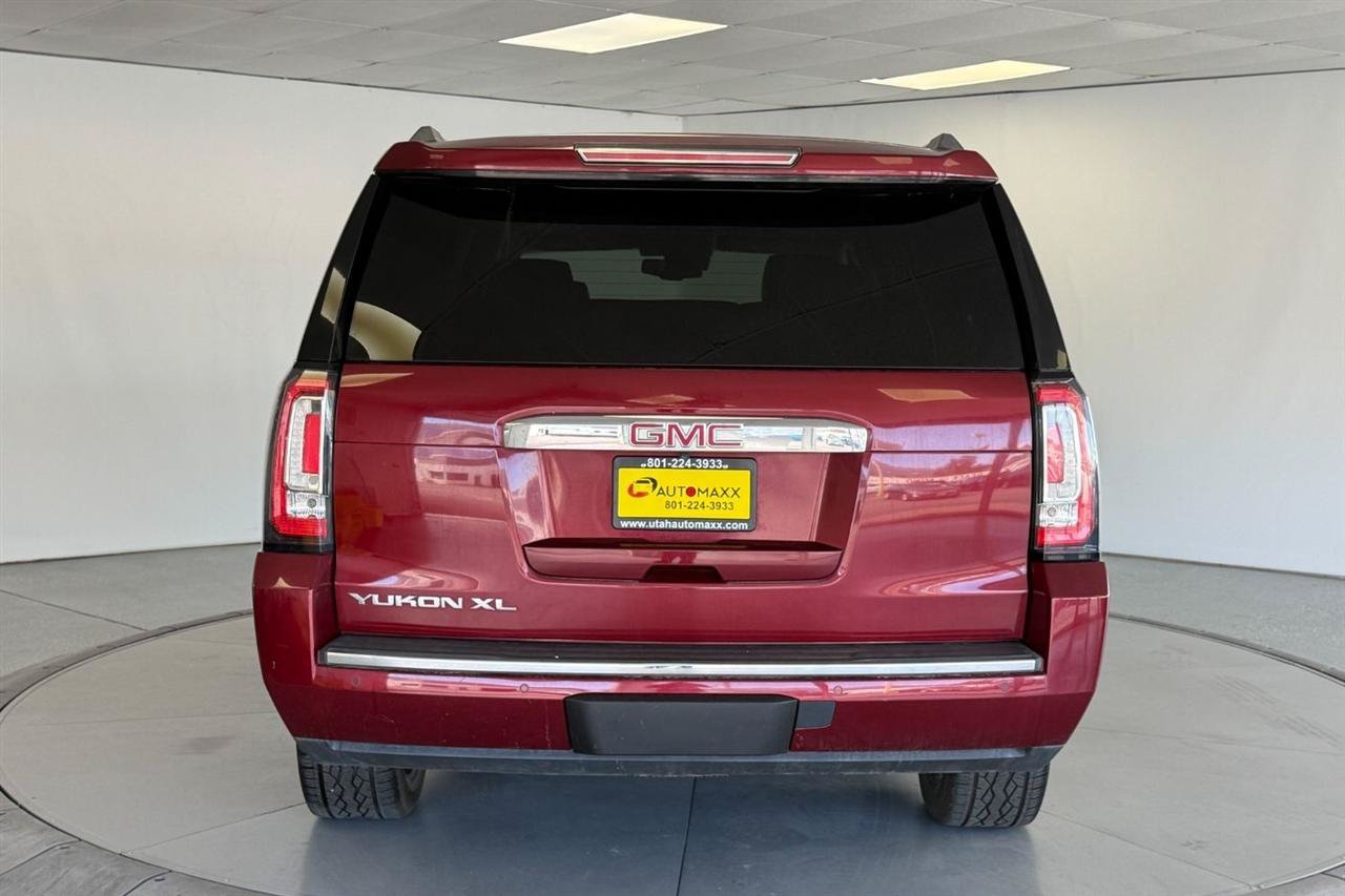 Used 2016 GMC Yukon XL Denali w/ Open Road Package AWD/4WD image 6
