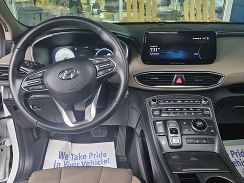 Used 2022 Hyundai Santa Fe SEL w/ Convenience + Premium Package FWD image 13