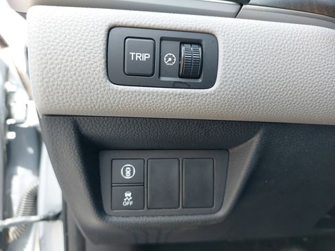 Used 2018 Honda Accord EX-L image 25