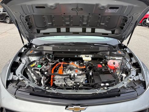 New 2026 Chevrolet Equinox EV LT image 21