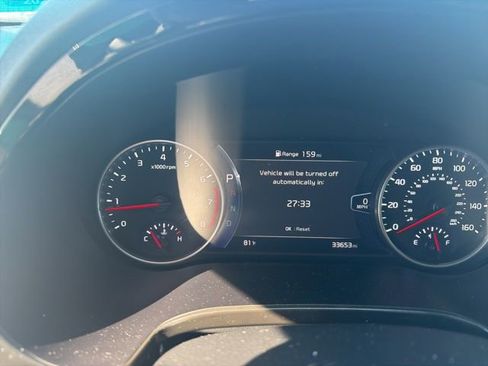 Certified 2023 Kia Seltos SX w/ SX Sunroof Package AWD/4WD image 15