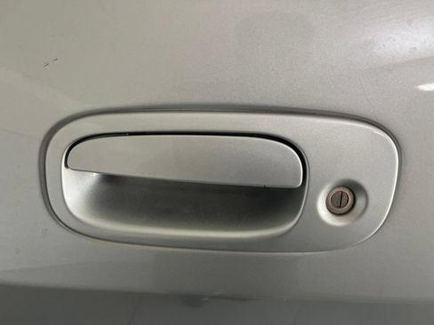Used 2009 Dodge Challenger SRT8 w/ SRT Option Group II RWD image 34