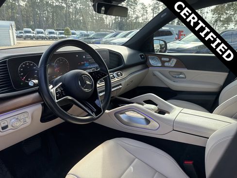 Used 2024 Mercedes-Benz GLE 450 4MATIC image 9