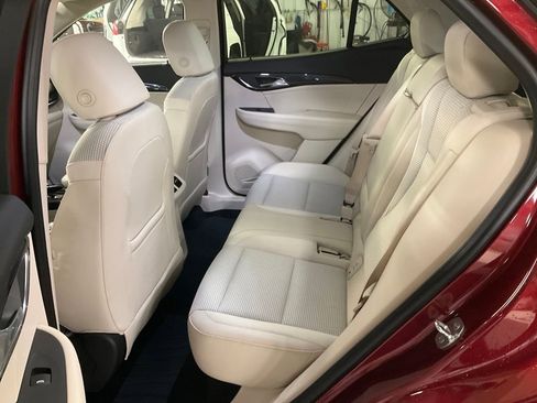 Certified 2022 Buick Envision Preferred w/ Safety Package image 26