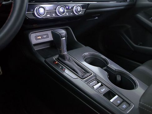 Used 2024 Honda Civic Sport image 26