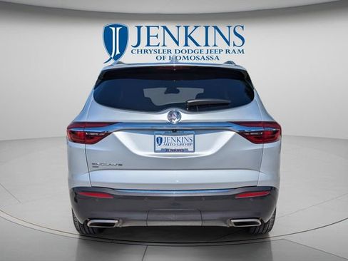 Used 2020 Buick Enclave Premium w/ Trailering Package, 5000 lbs. AWD/4WD image 5