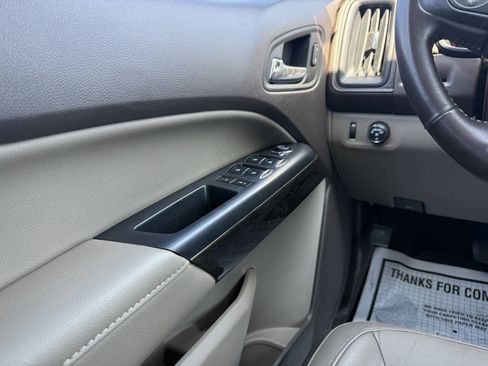 Used 2015 GMC Canyon SLT RWD image 31