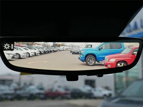 Used 2023 Cadillac Escalade ESV Premium Luxury image 20