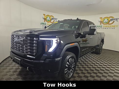 Certified 2025 GMC Sierra 2500 Denali Ultimate image 3