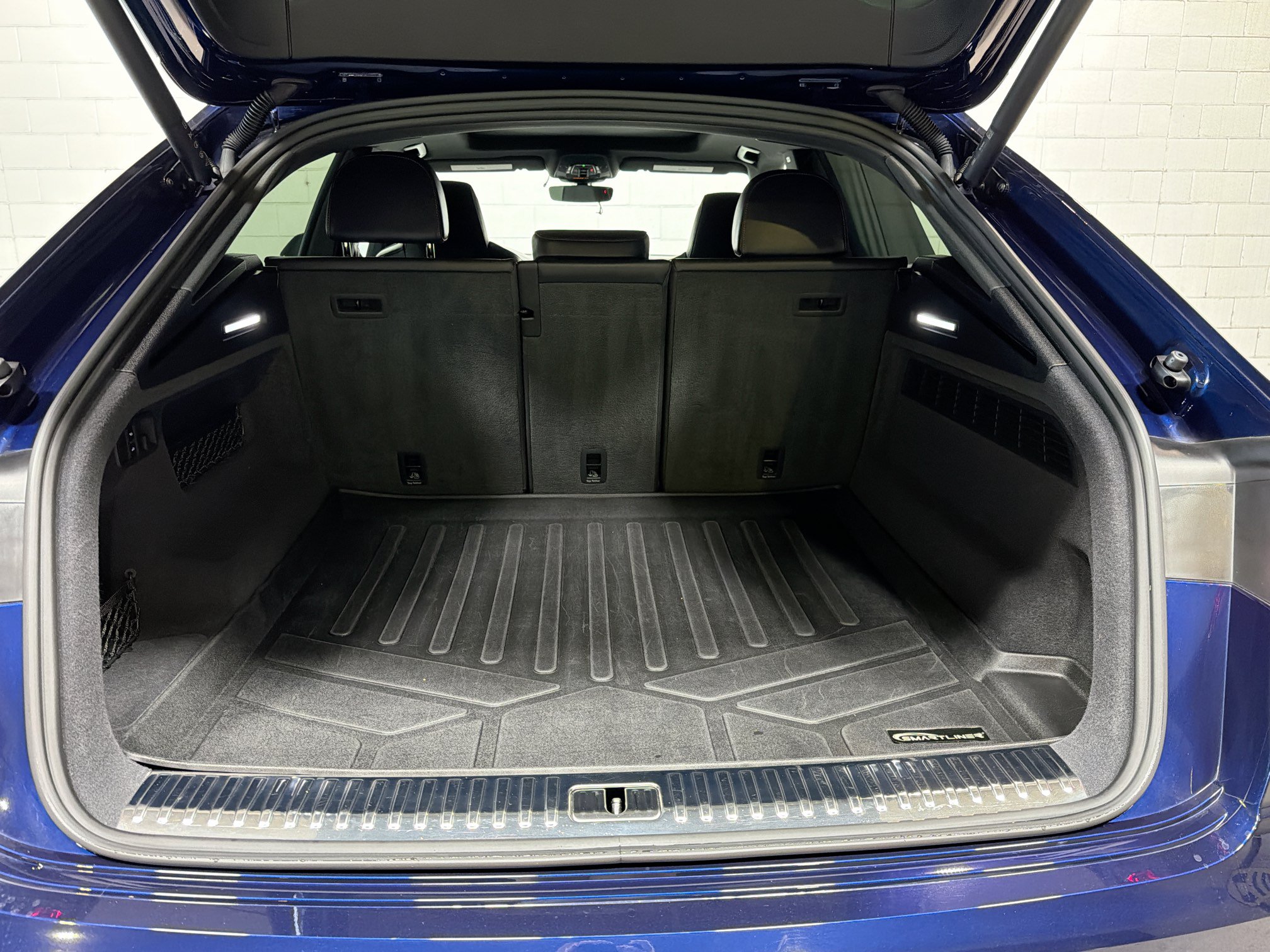 Used 2023 Audi RS Q8 AWD/4WD image 13