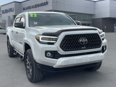 Used 2022 Toyota Tacoma Limited w/ Nightshade Package