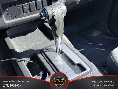 Used 2010 Nissan Xterra X RWD image 23