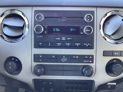 Used 2013 Ford F250 XLT w/ XLT Value Pkg AWD/4WD image 16