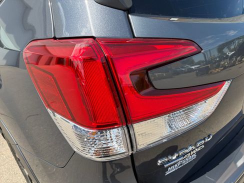 Used 2023 Subaru Forester Premium AWD/4WD image 16