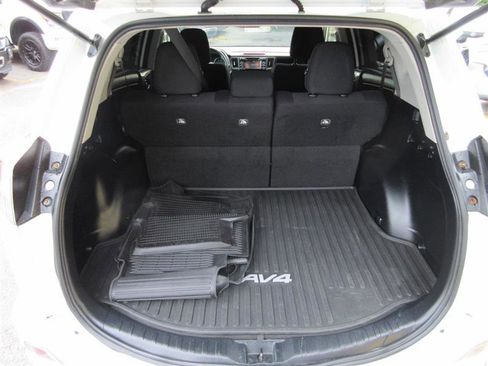 Used 2017 Toyota RAV4 XLE w/ All Weather Liner Package image 6