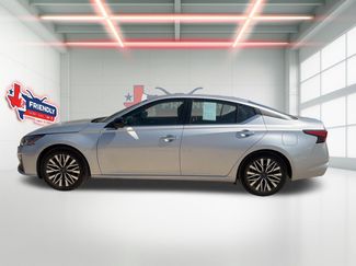Used 2024 Nissan Altima 2.5 SV video 1