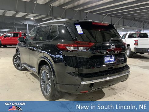 New 2026 Nissan Rogue Platinum w/ Platinum Premium Package image 3