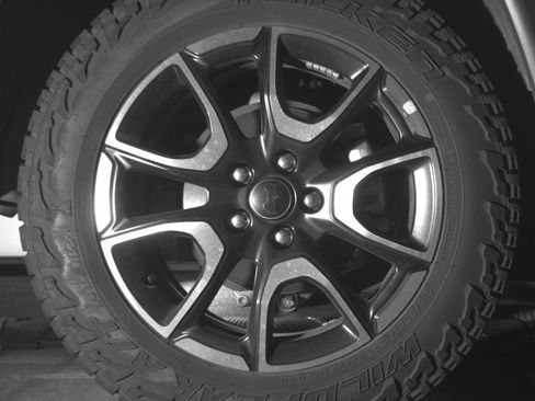 Used 2025 Jeep Compass Trailhawk AWD/4WD image 15