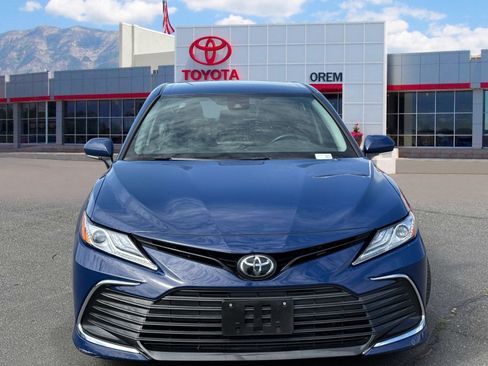 Used 2024 Toyota Camry XLE w/ Cold Weather Package FWD image 2