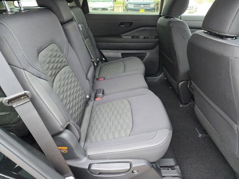 New 2026 Nissan Pathfinder SV AWD/4WD image 19