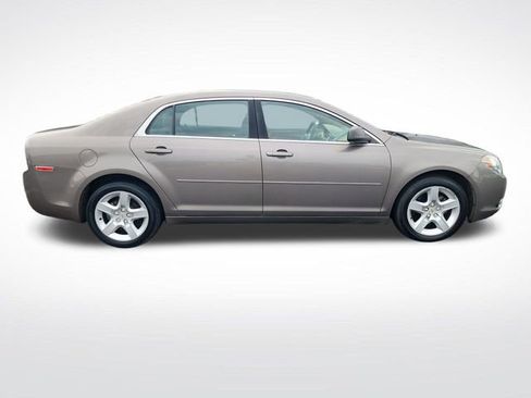 Used 2012 Chevrolet Malibu LS FWD image 6