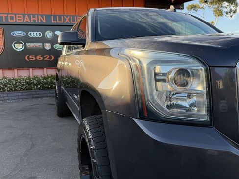 Used 2018 GMC Yukon XL Denali w/ Denali Ultimate Package image 25