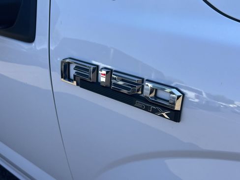Used 2018 Ford F150 XL w/ Equipment Group 101A Mid RWD image 4