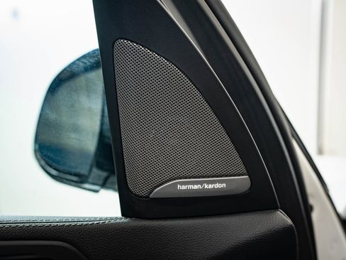 Used 2021 BMW X7 xDrive40i w/ Premium Package image 24