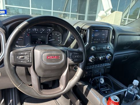 Used 2023 GMC Sierra 2500 AT4 image 18
