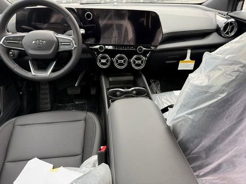 New 2026 Chevrolet Blazer EV LT FWD image 7